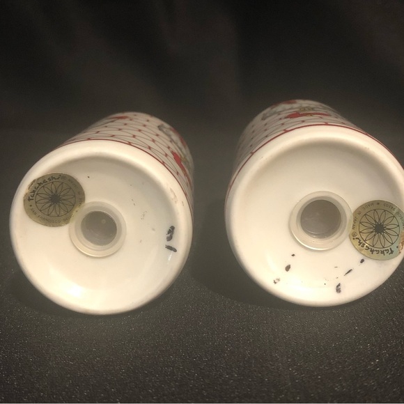 Vintage Chickens Salt Pepper Shakers - White Red Black Gray - Made in Japan - Picture 5 of 7